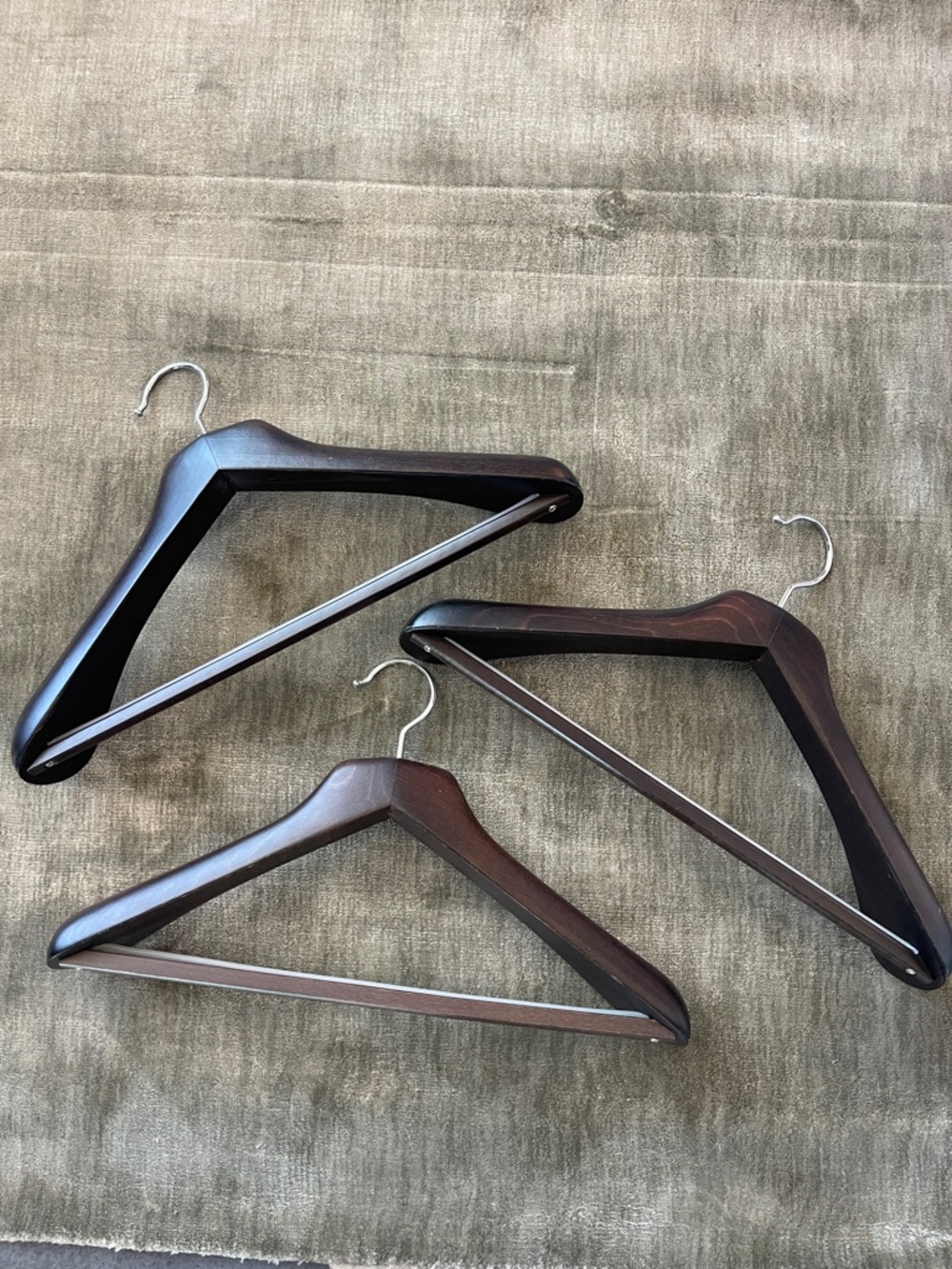 Ermenegildo Zegna Wooden Suit Hangers - Dark Brown (Set of 3) - Picture 4 of 5
